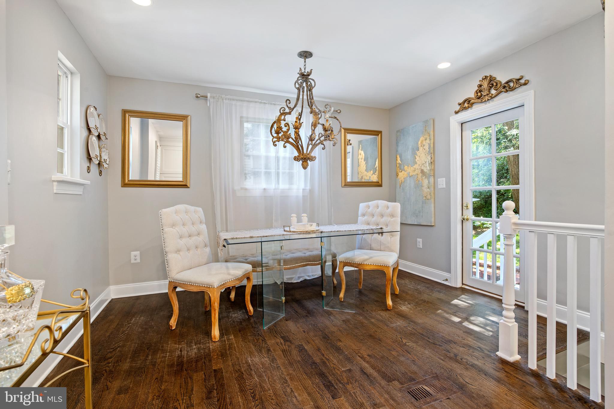 BEVERLY HILLS - Residential