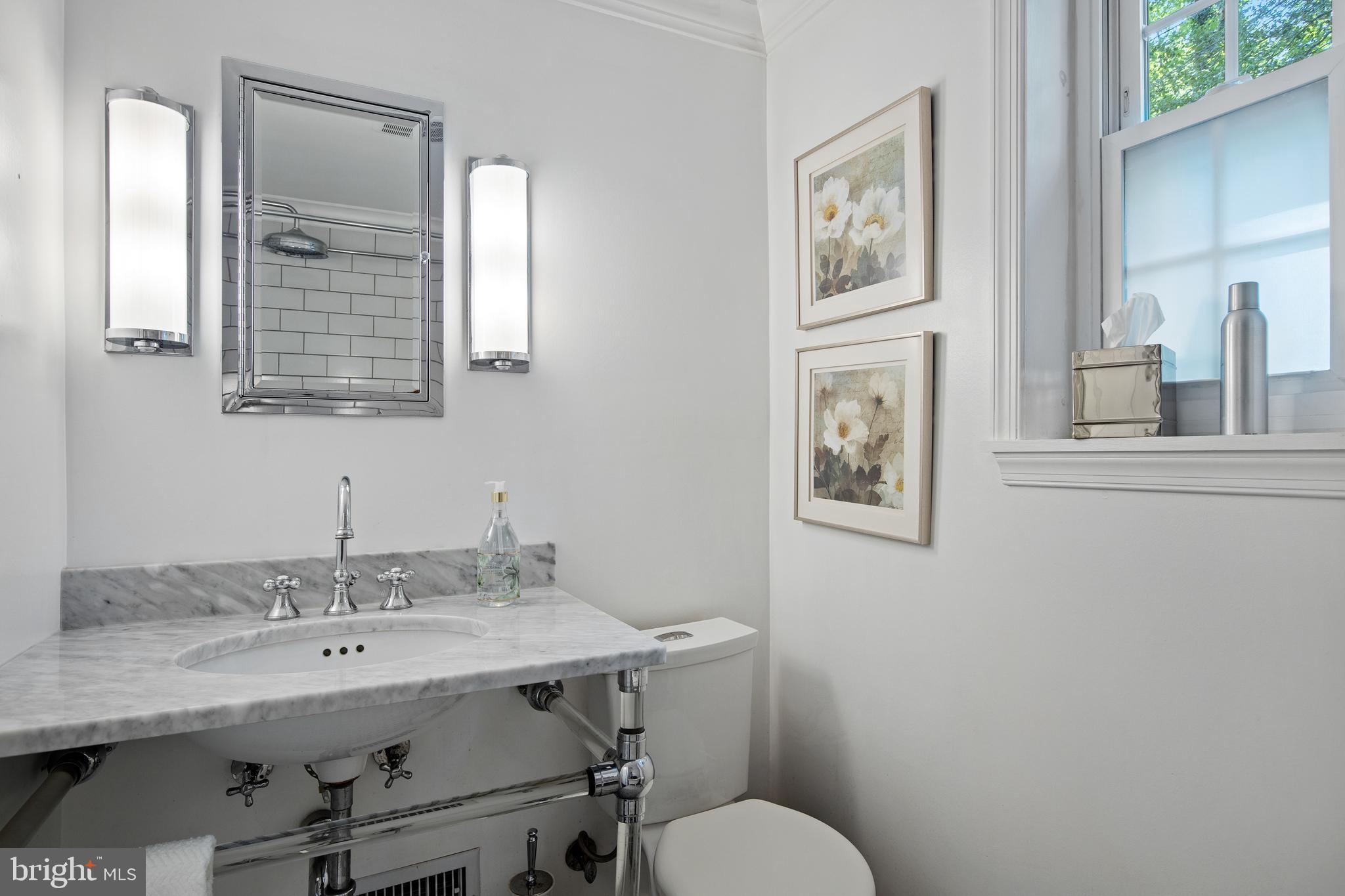 BEVERLY HILLS - Residential