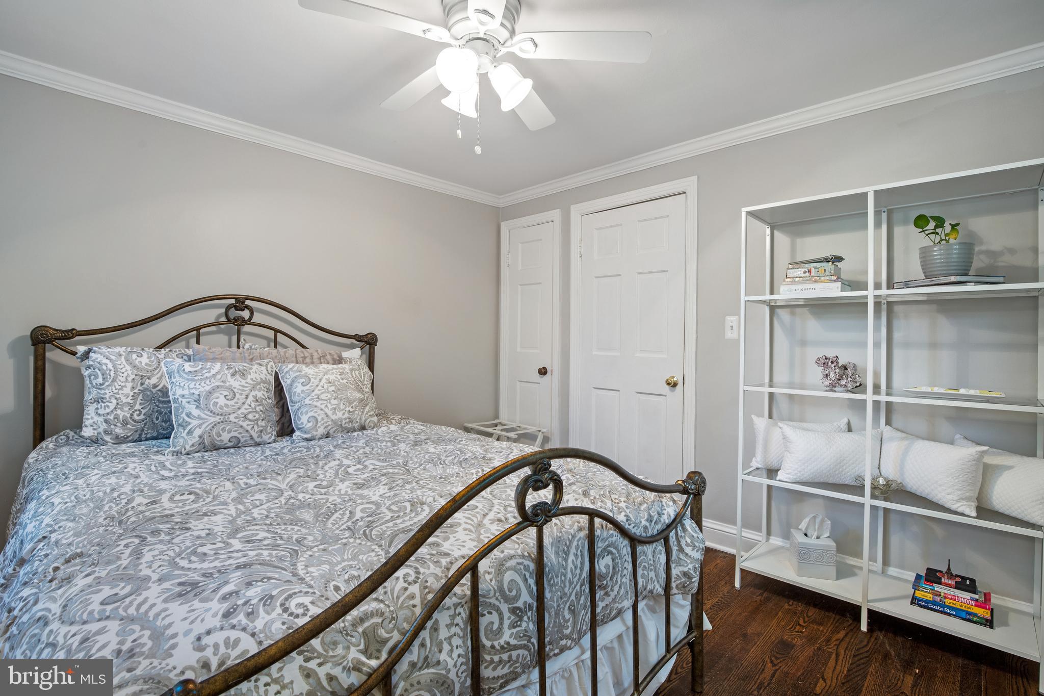 BEVERLY HILLS - Residential