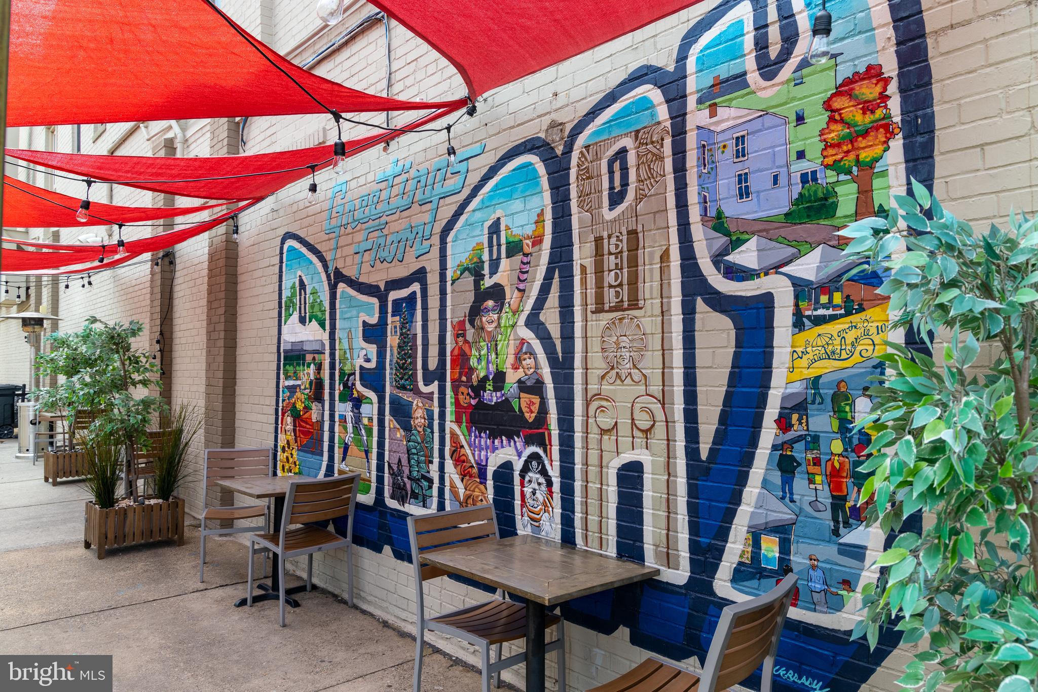 BEVERLY HILLS - Residential