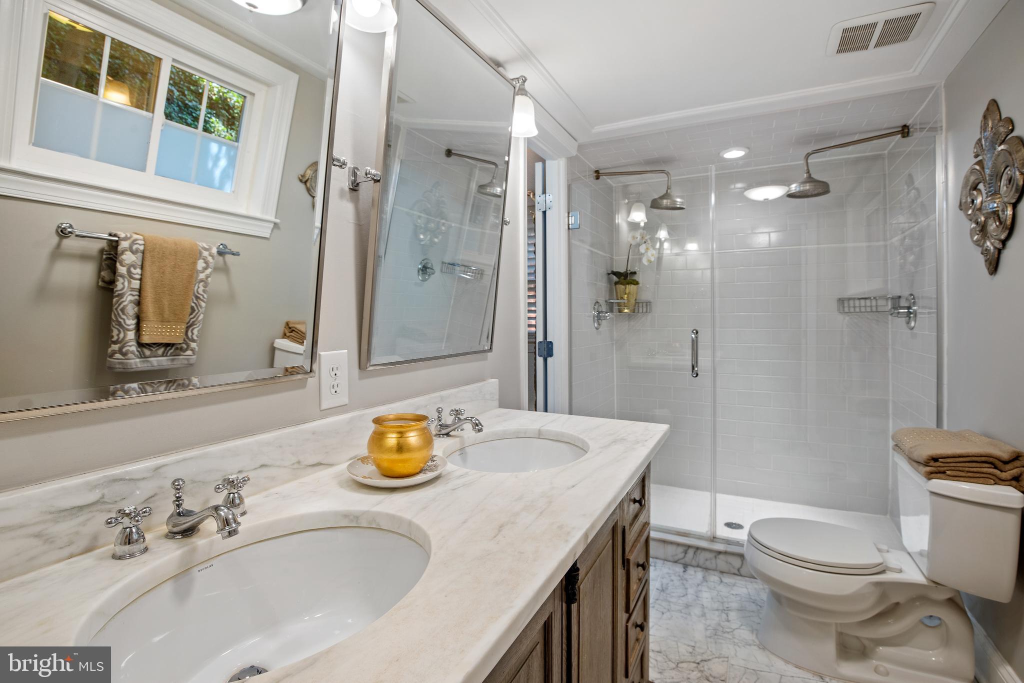 BEVERLY HILLS - Residential