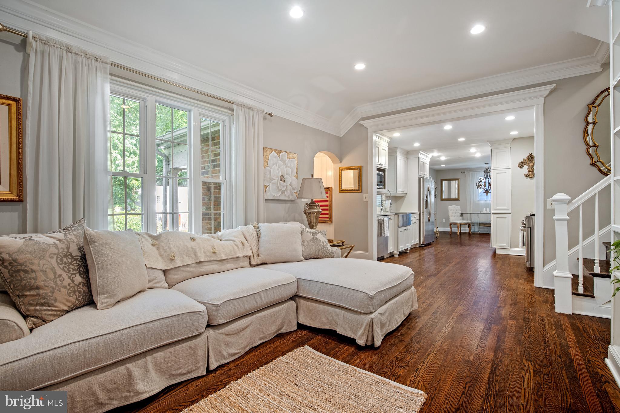 BEVERLY HILLS - Residential