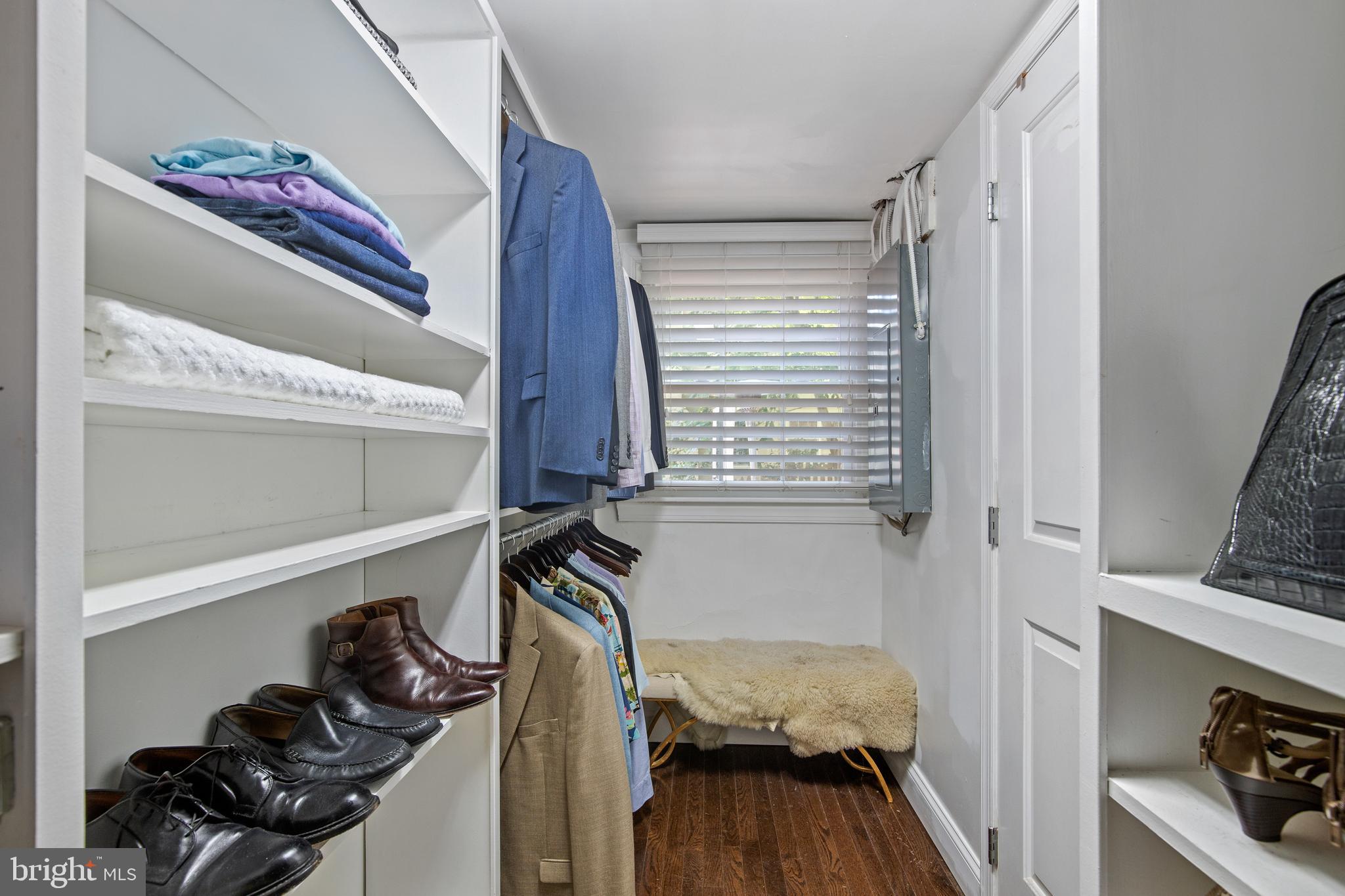 BEVERLY HILLS - Residential