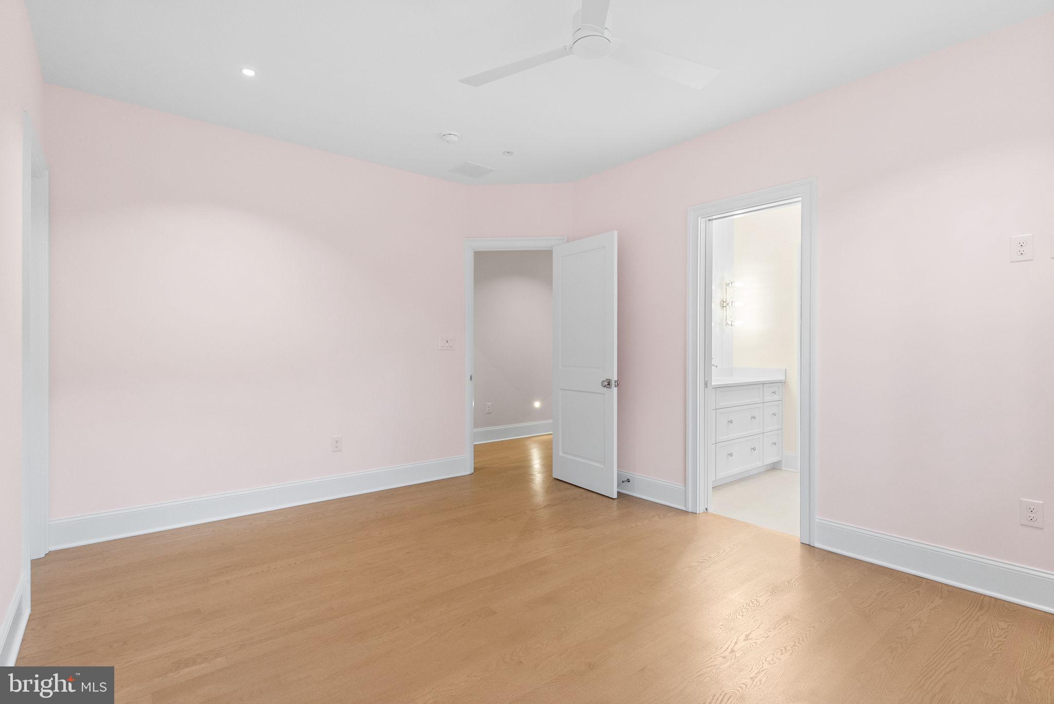 SUSSEX - Residential