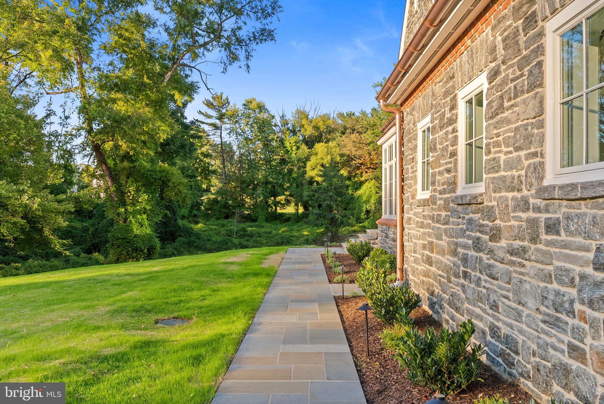 SUSSEX - Residential