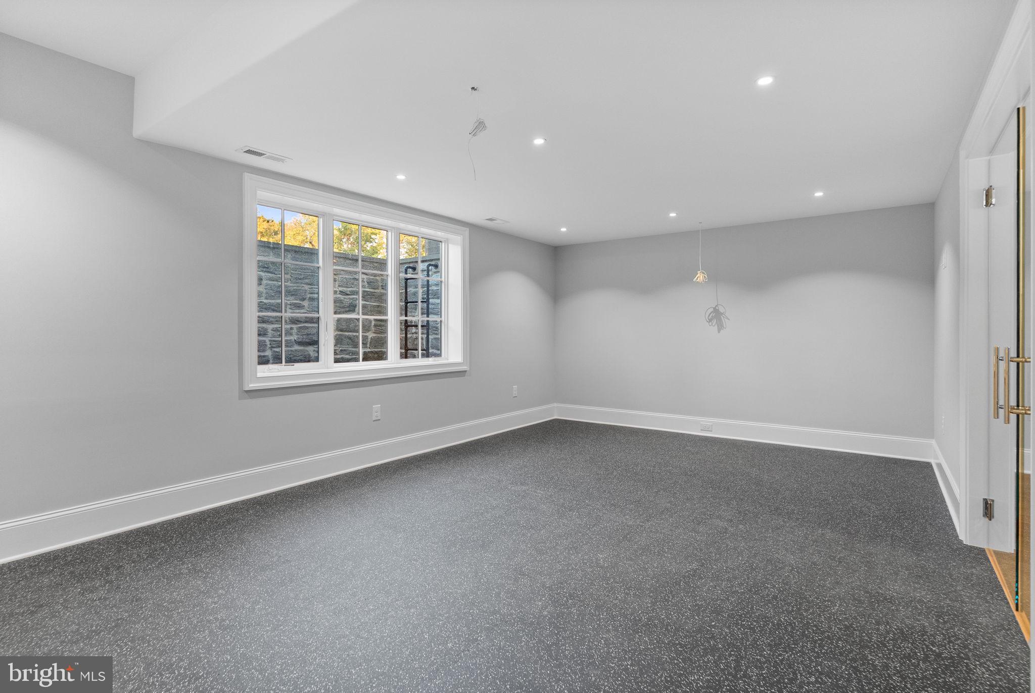 SUSSEX - Residential