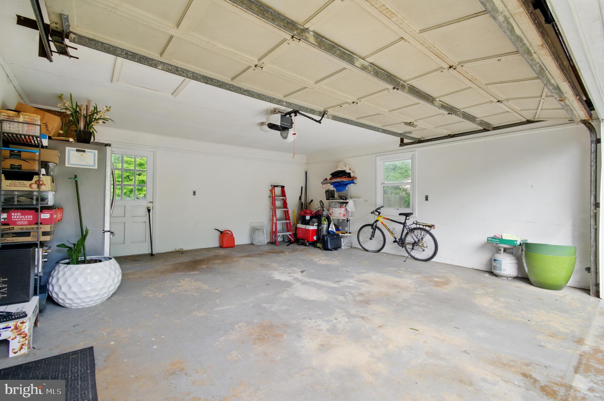 PT ROCKVILLE TWN RES 1 - Residential