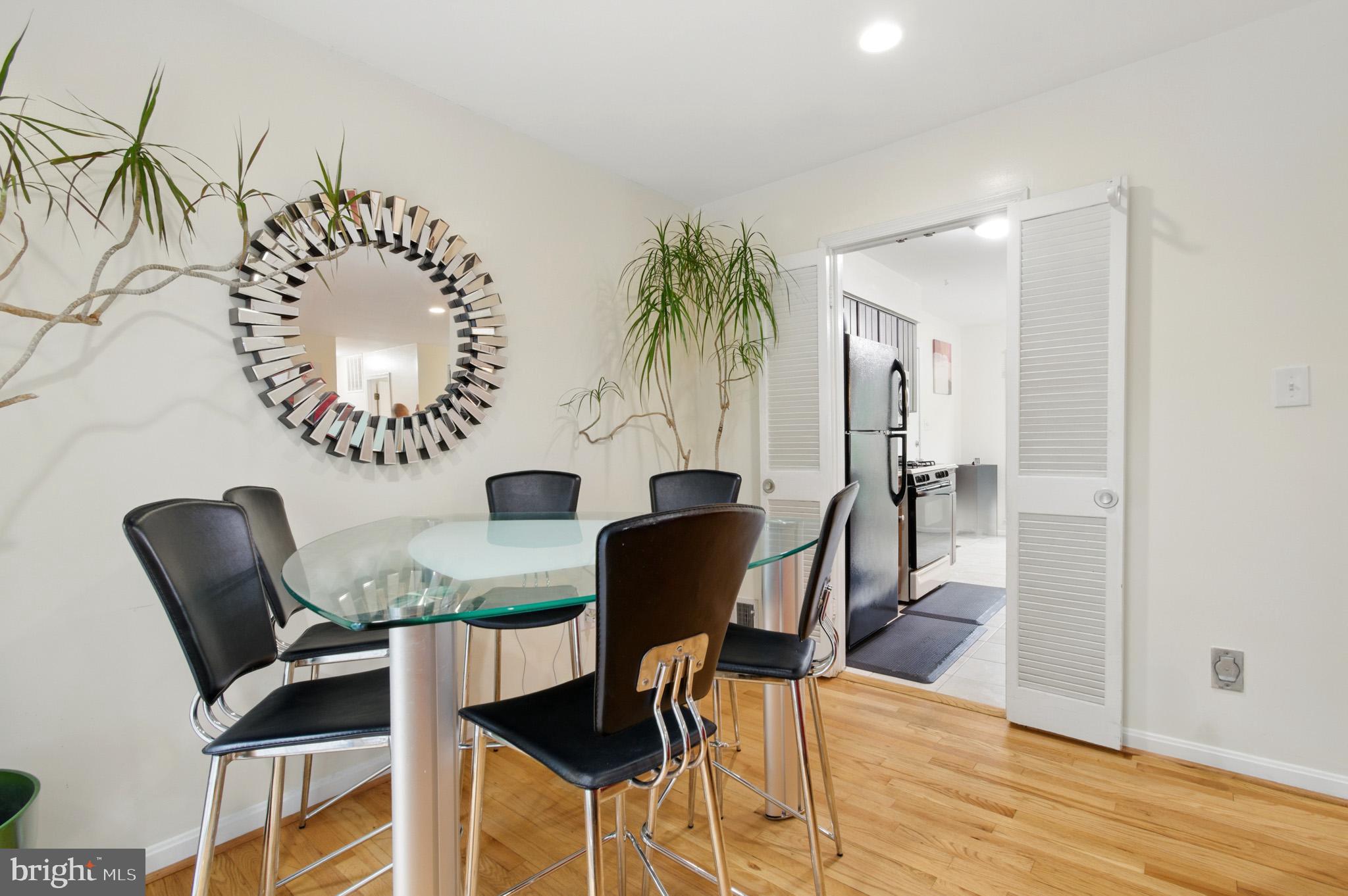 PT ROCKVILLE TWN RES 1 - Residential