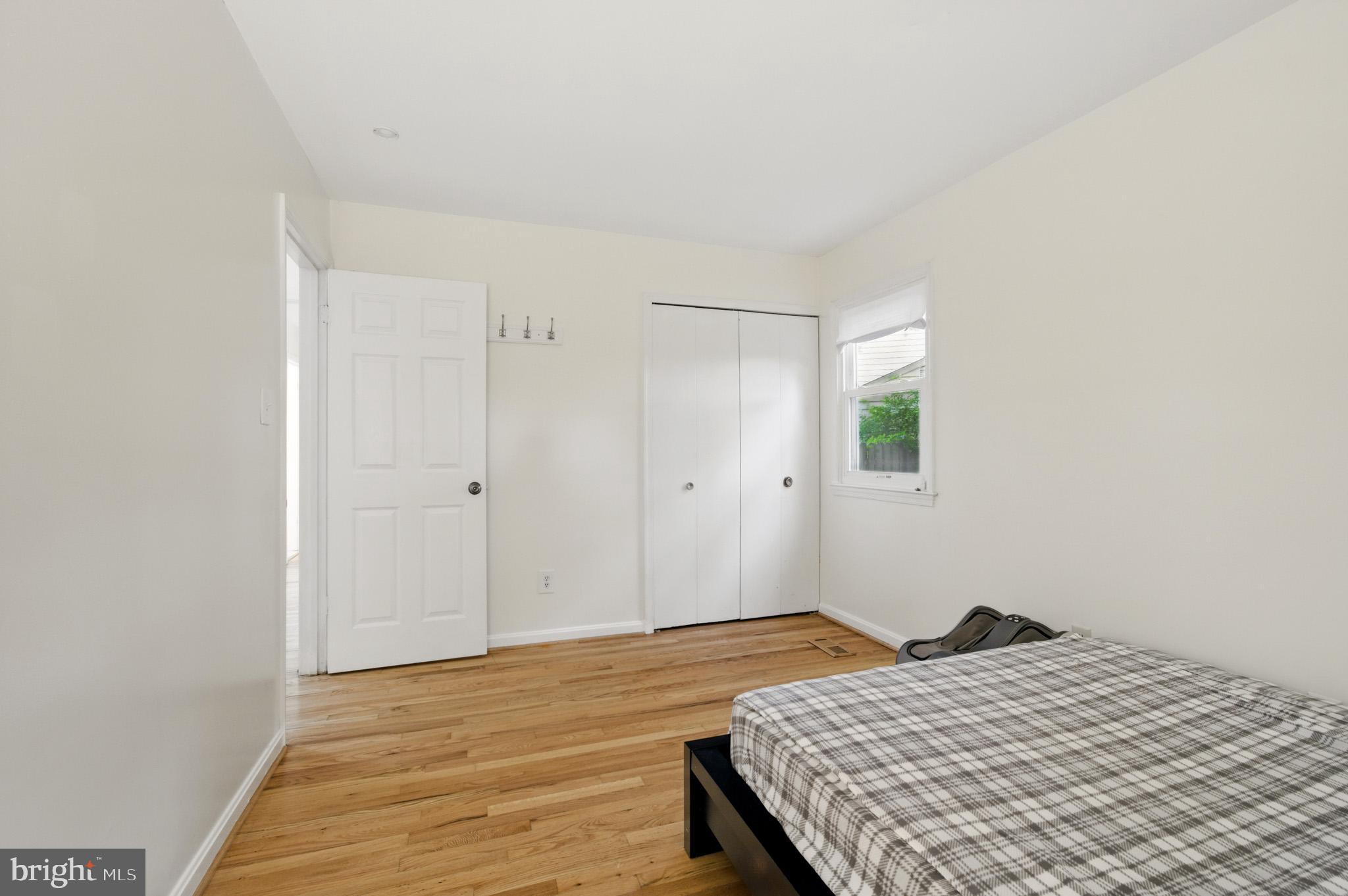 PT ROCKVILLE TWN RES 1 - Residential