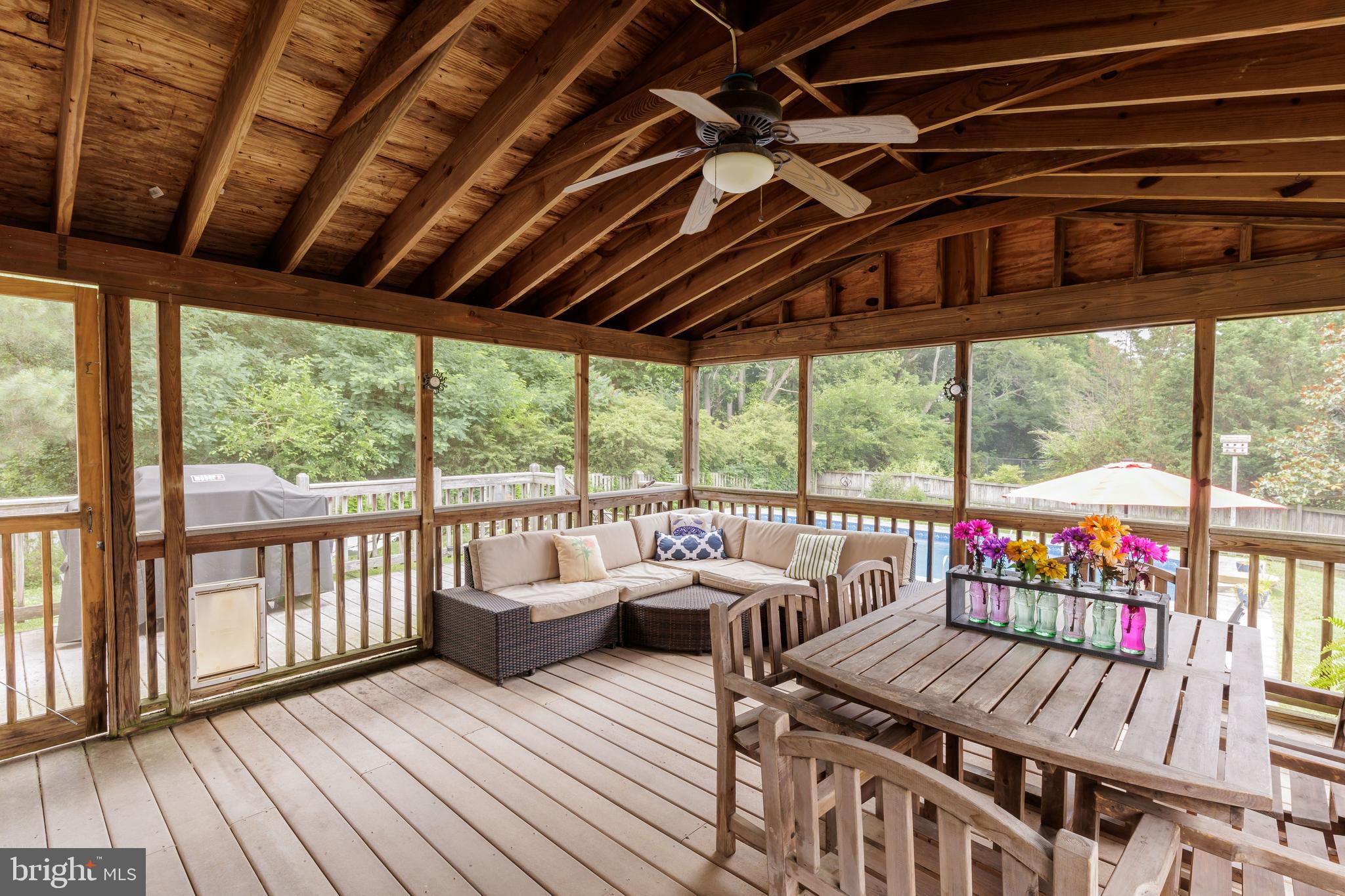 BAY MEADOWS - Residential