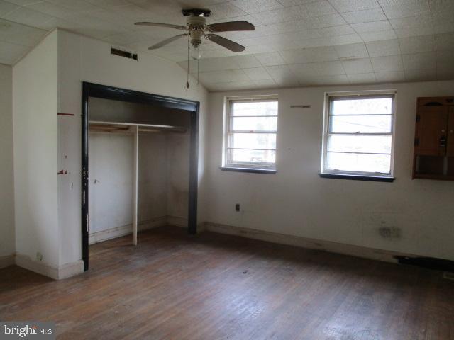 RIDGELEIGH - Residential