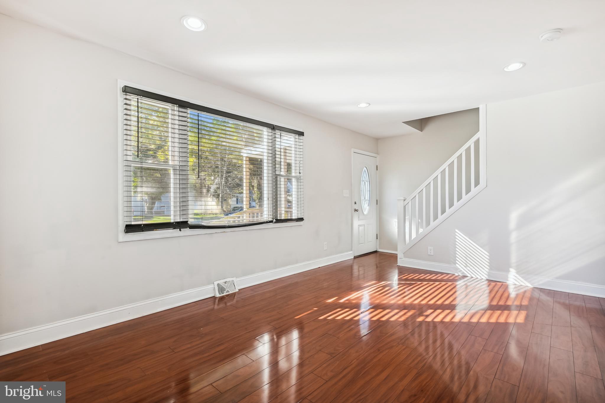 KIRK ACRES - Residential