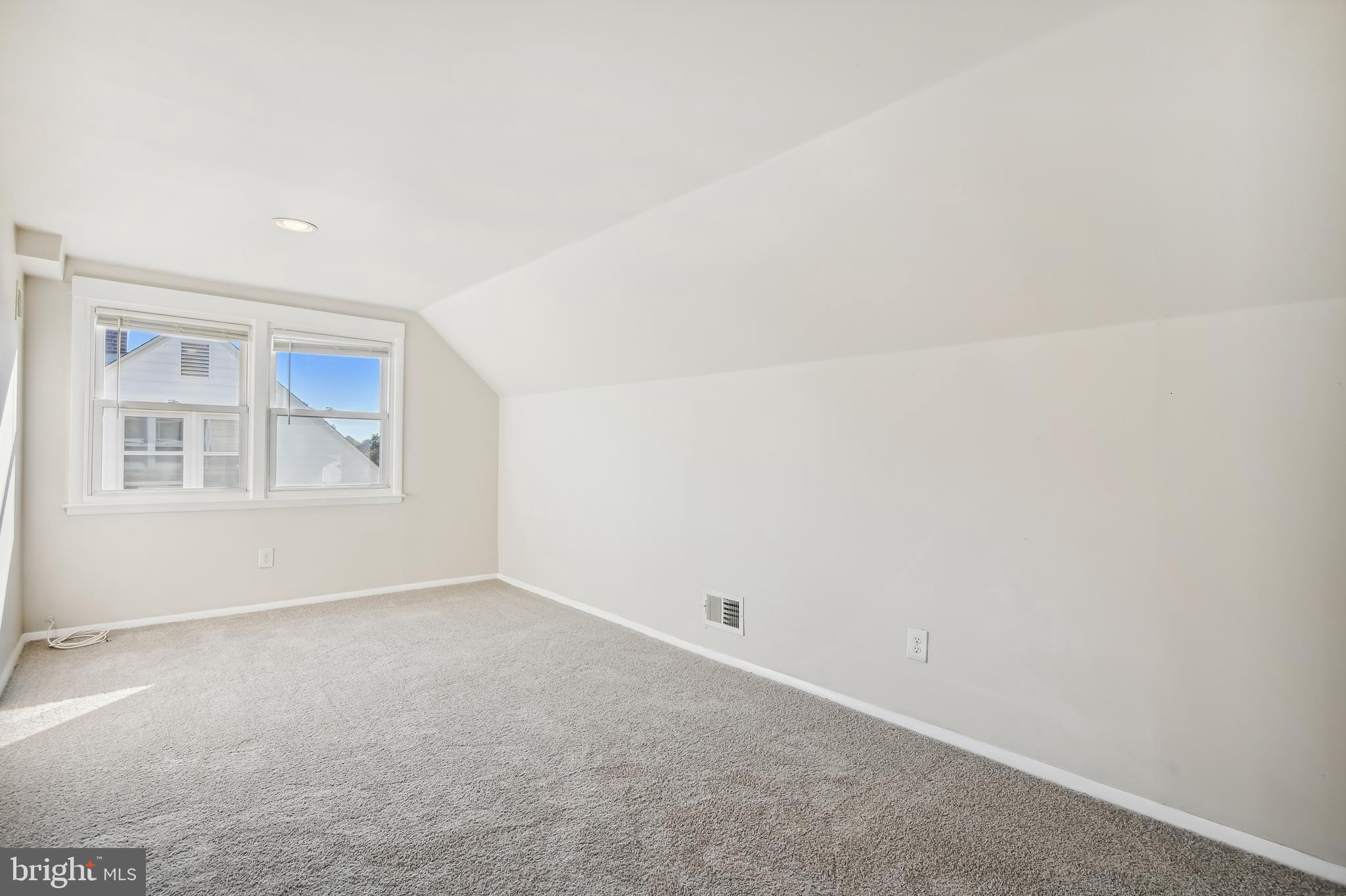 KIRK ACRES - Residential