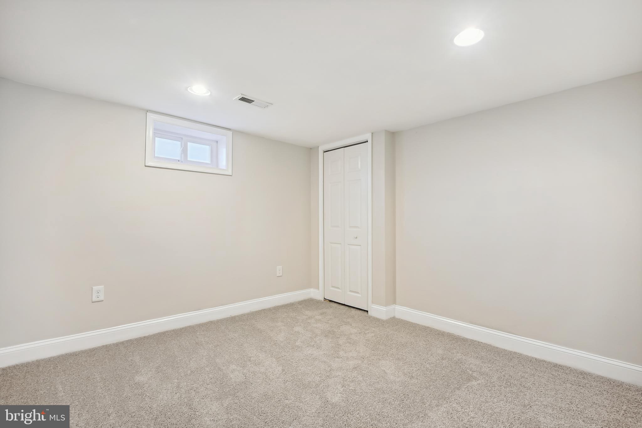 KIRK ACRES - Residential