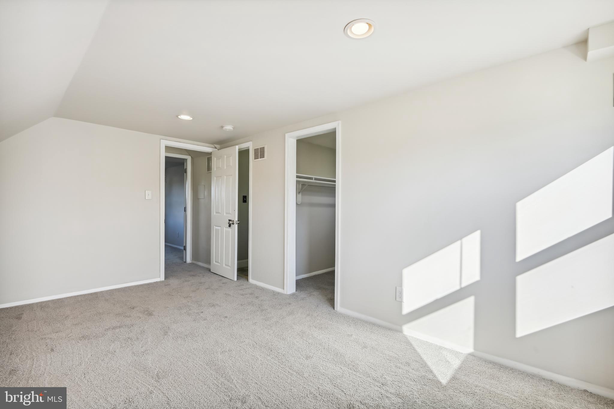 KIRK ACRES - Residential