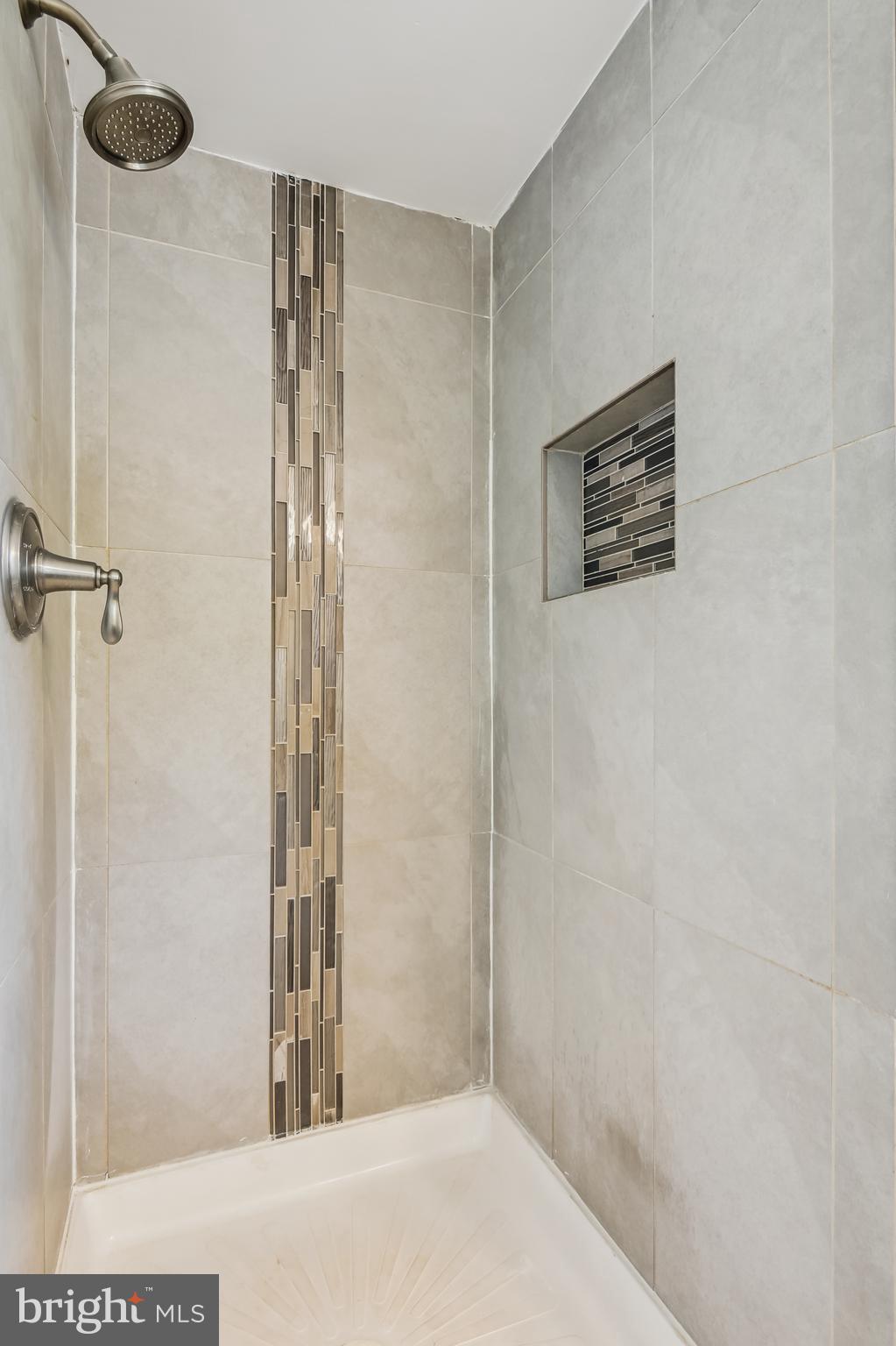 KIRK ACRES - Residential