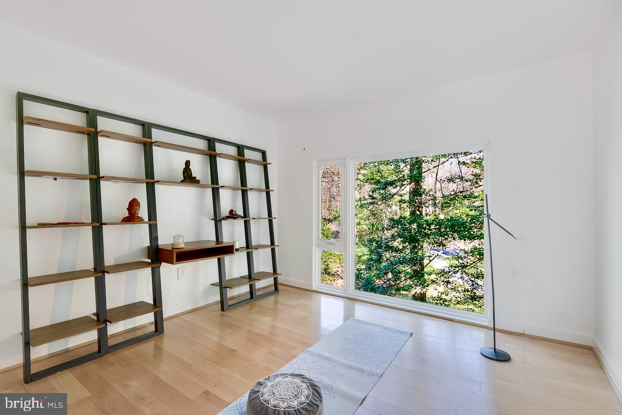 FOX VALE - Residential