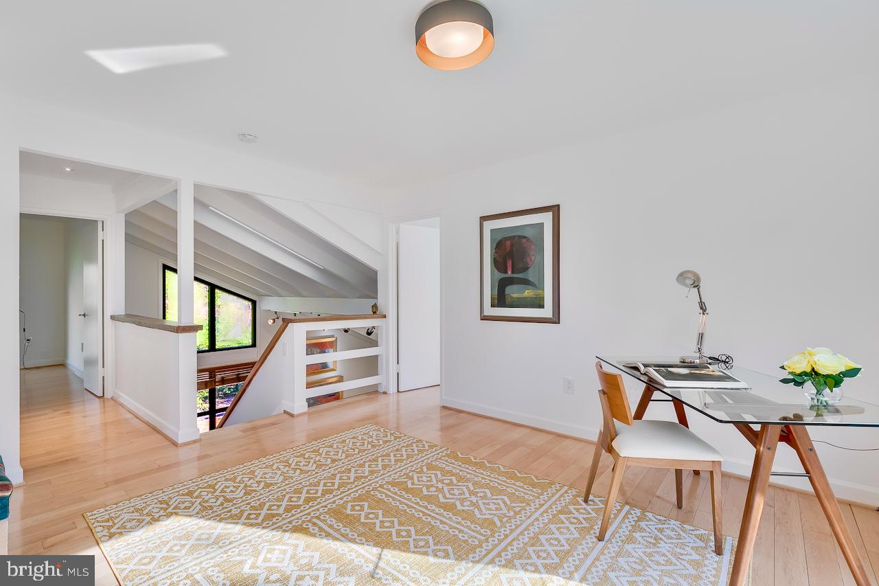 FOX VALE - Residential