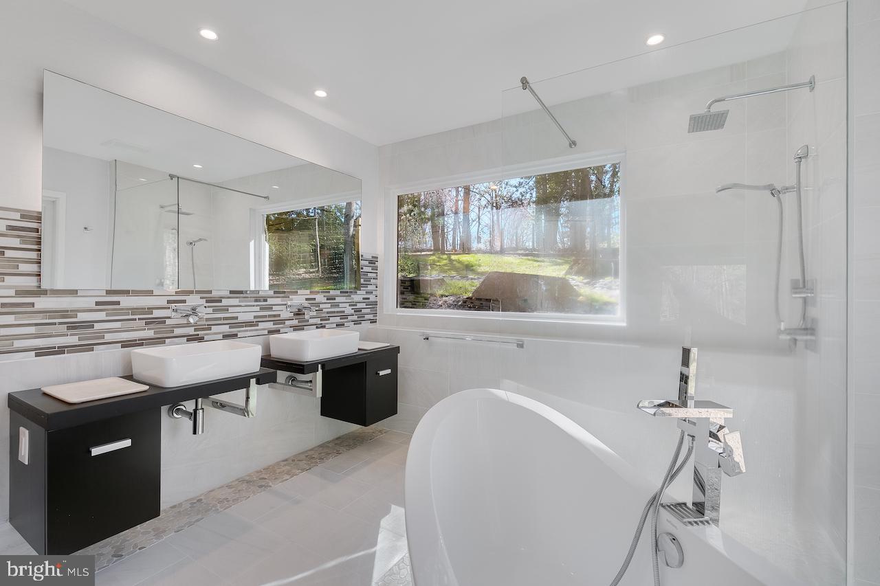 FOX VALE - Residential