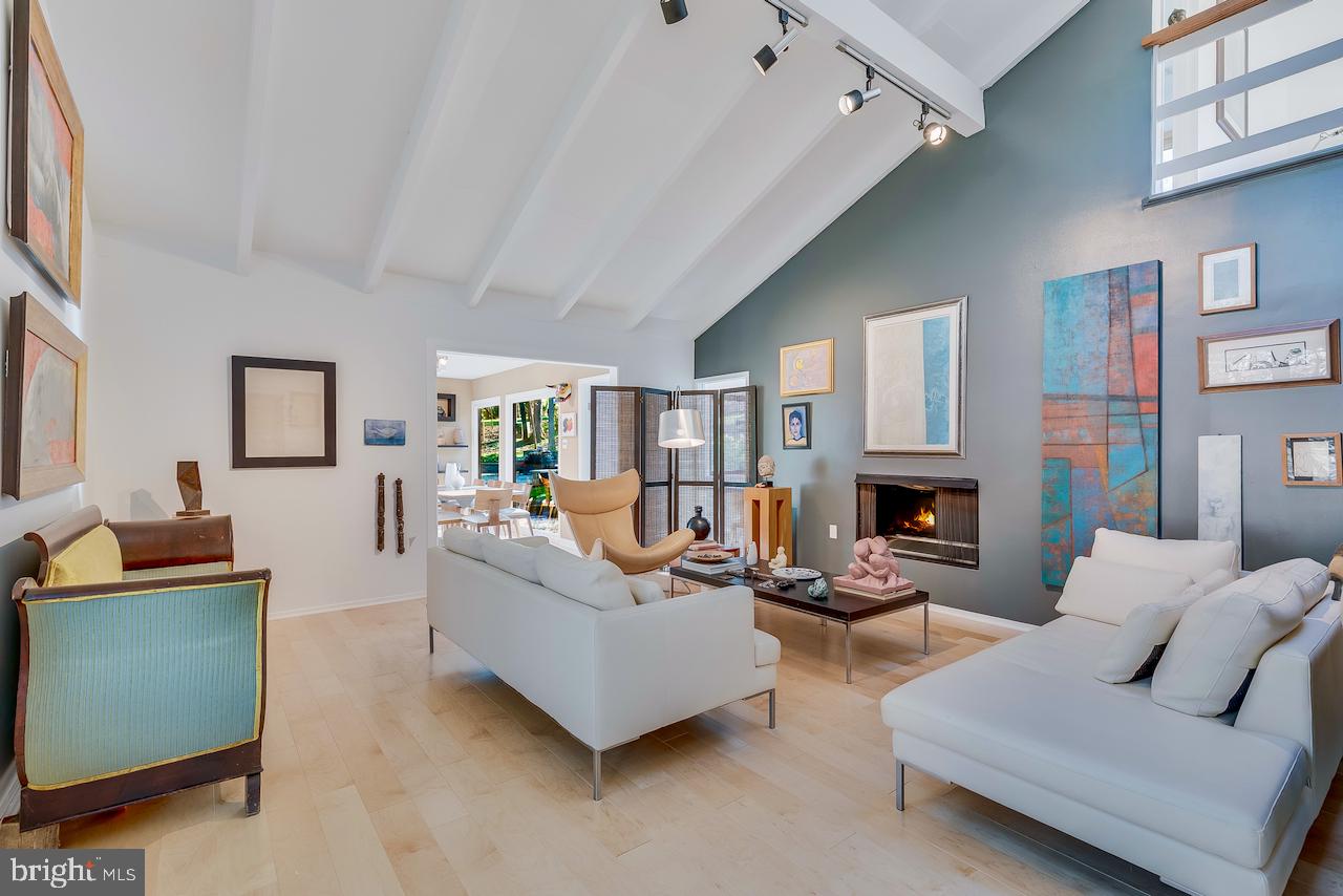 FOX VALE - Residential