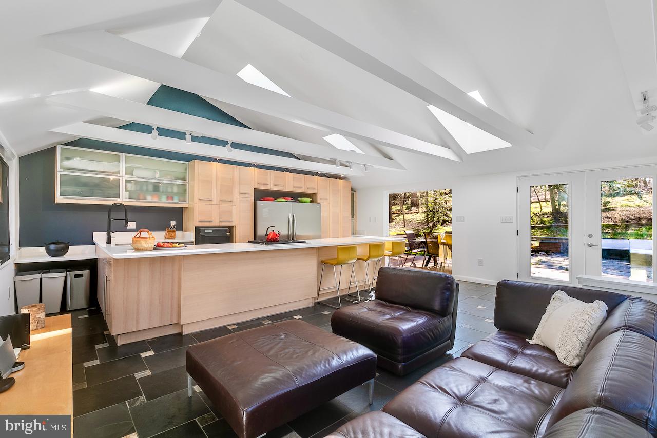 FOX VALE - Residential