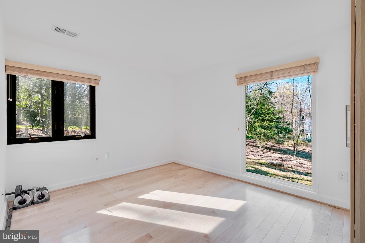 FOX VALE - Residential