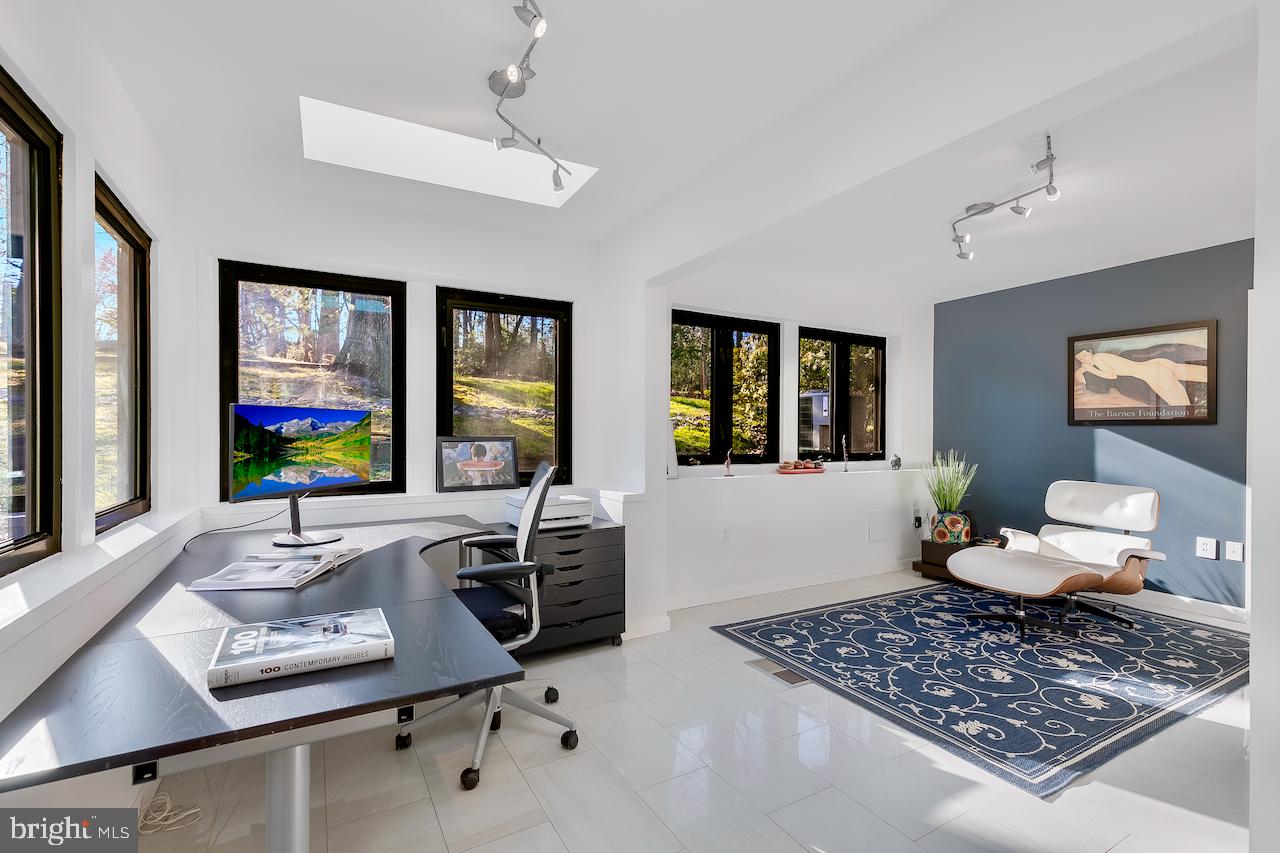 FOX VALE - Residential