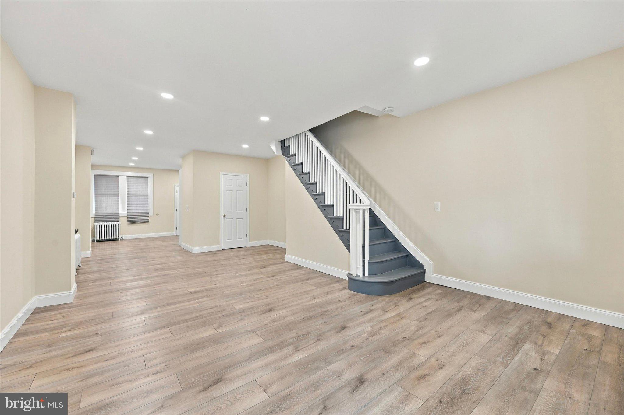 227 LINDLEY AVENUE