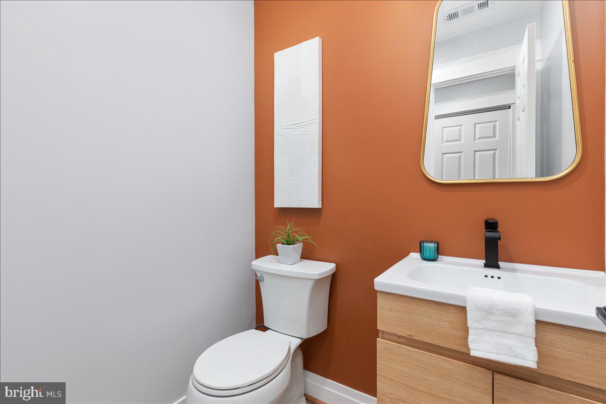 FERRY POINT ESTATES - Residential