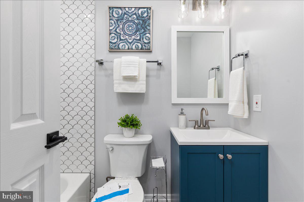 FERRY POINT ESTATES - Residential