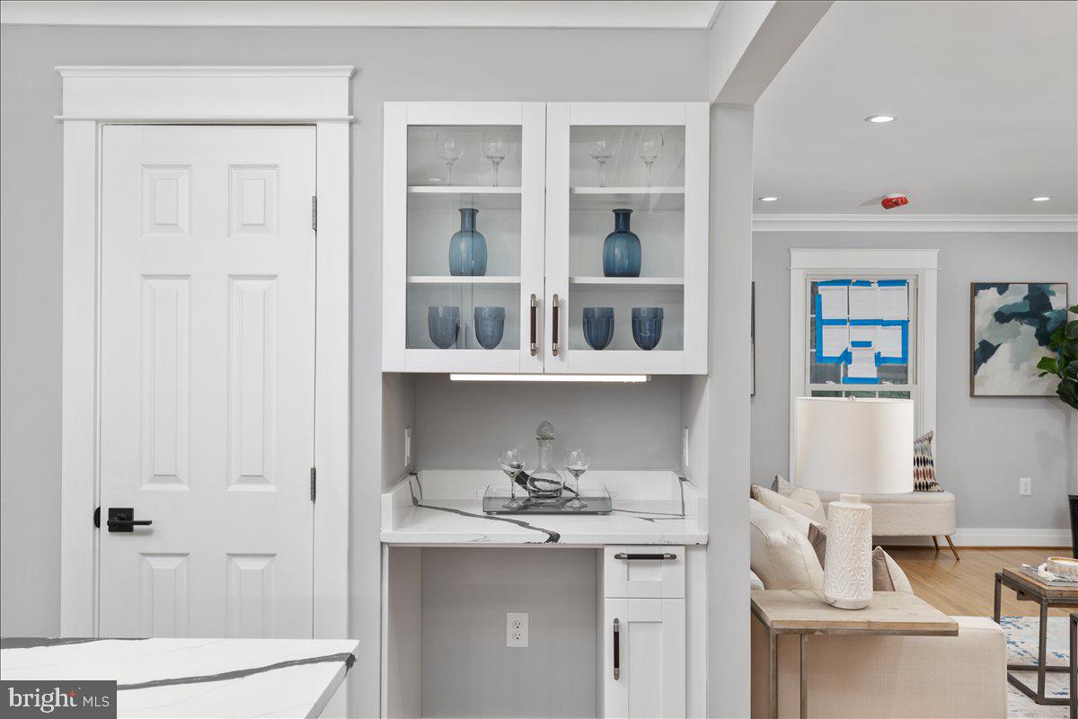 FERRY POINT ESTATES - Residential