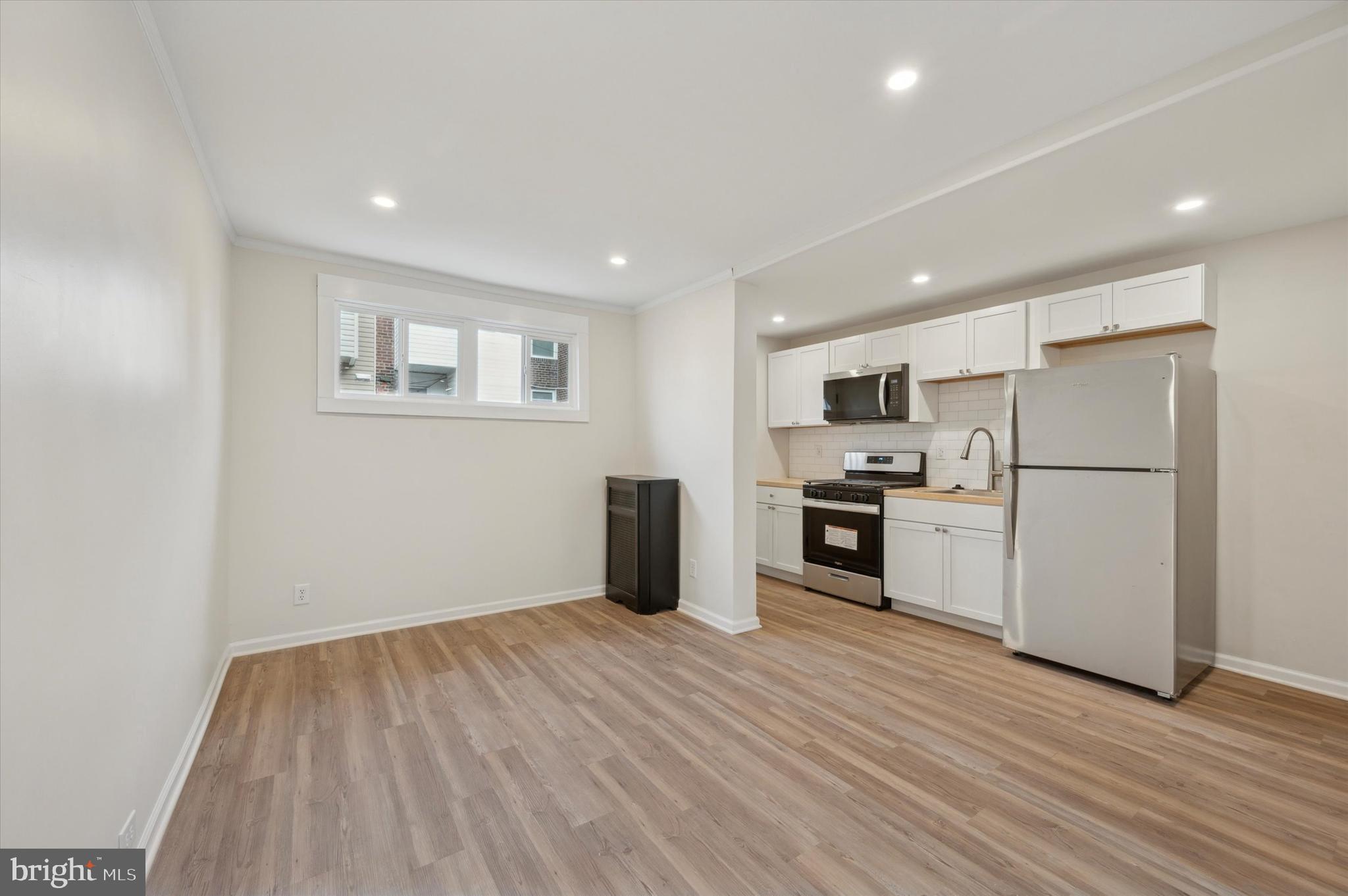 HOLMESBURG - Residential