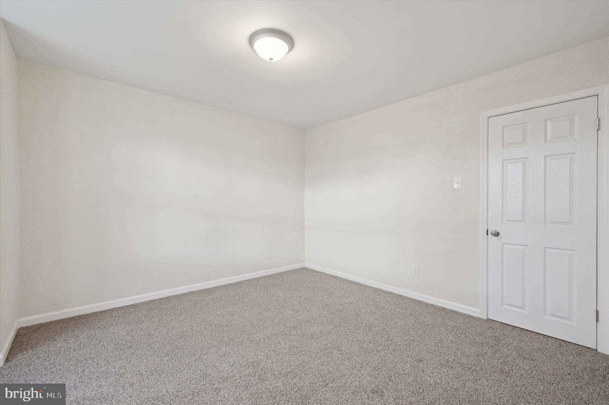 HOLMESBURG - Residential