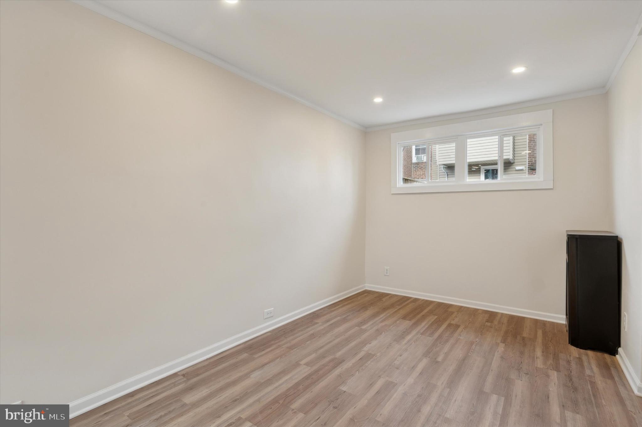 HOLMESBURG - Residential