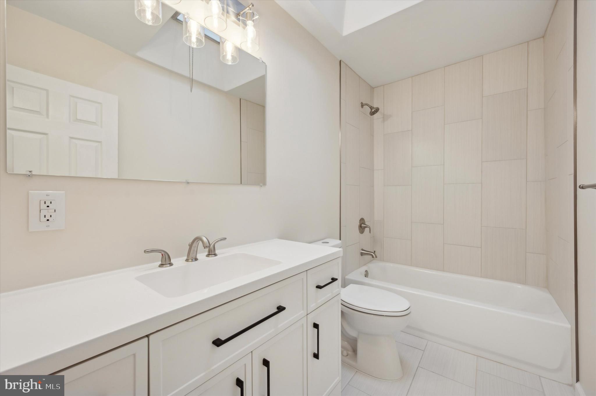 HOLMESBURG - Residential