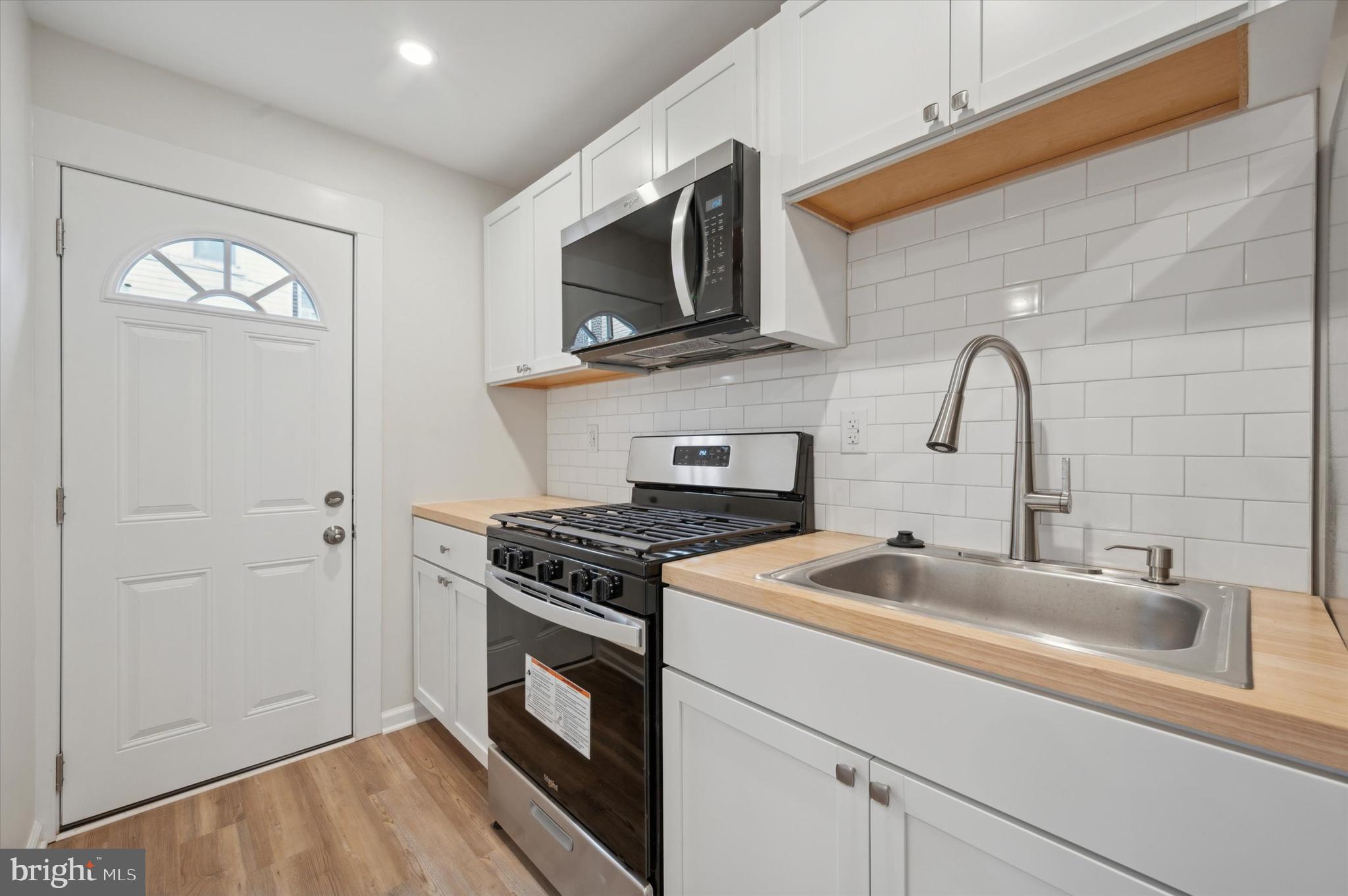 HOLMESBURG - Residential