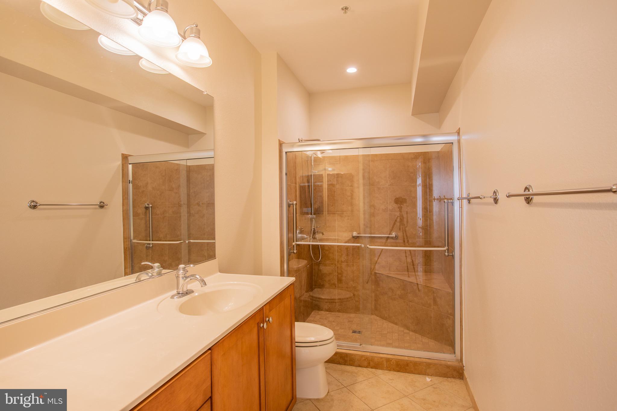 ROCKVILLE - Residential Lease