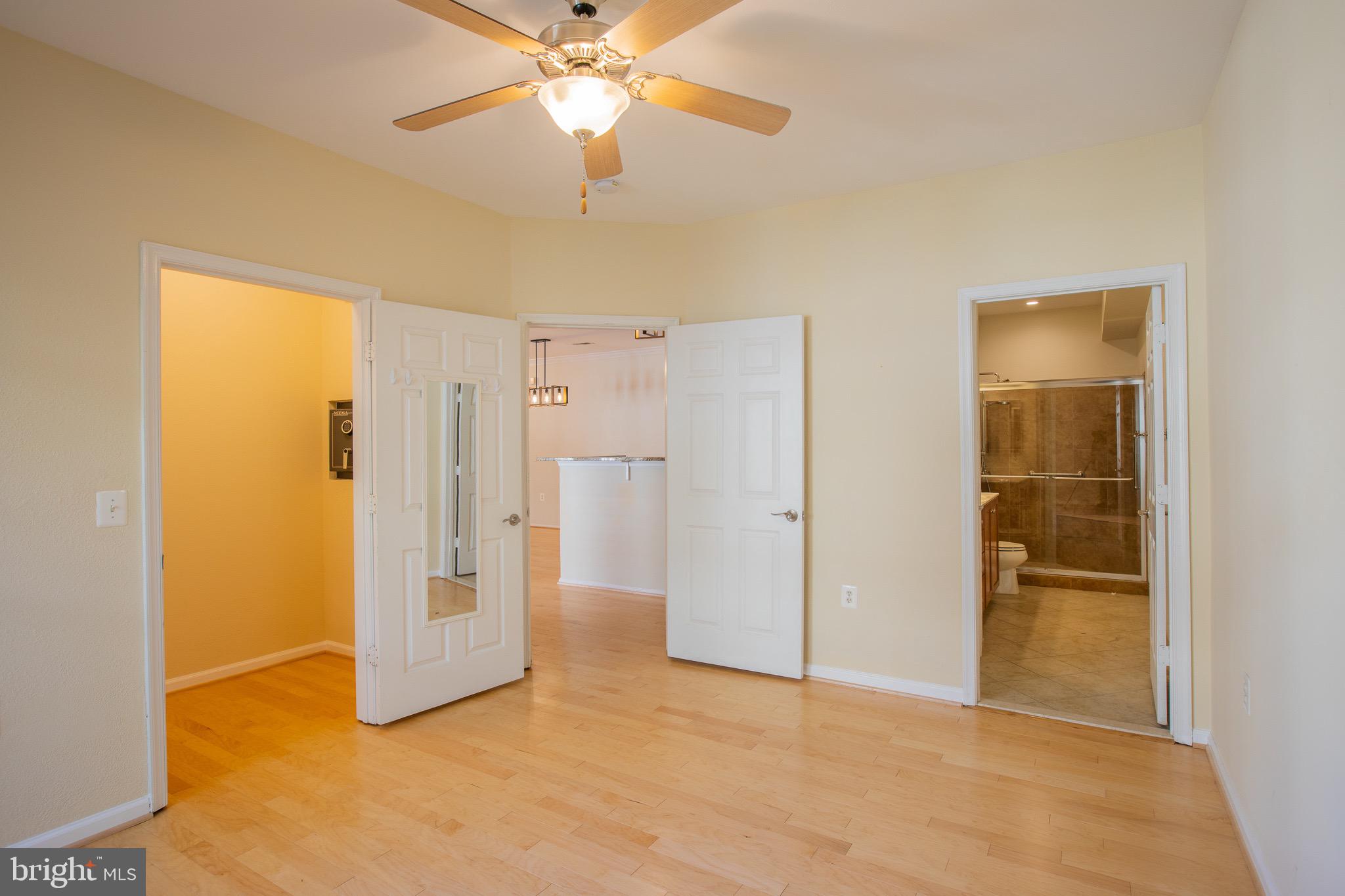 ROCKVILLE - Residential Lease