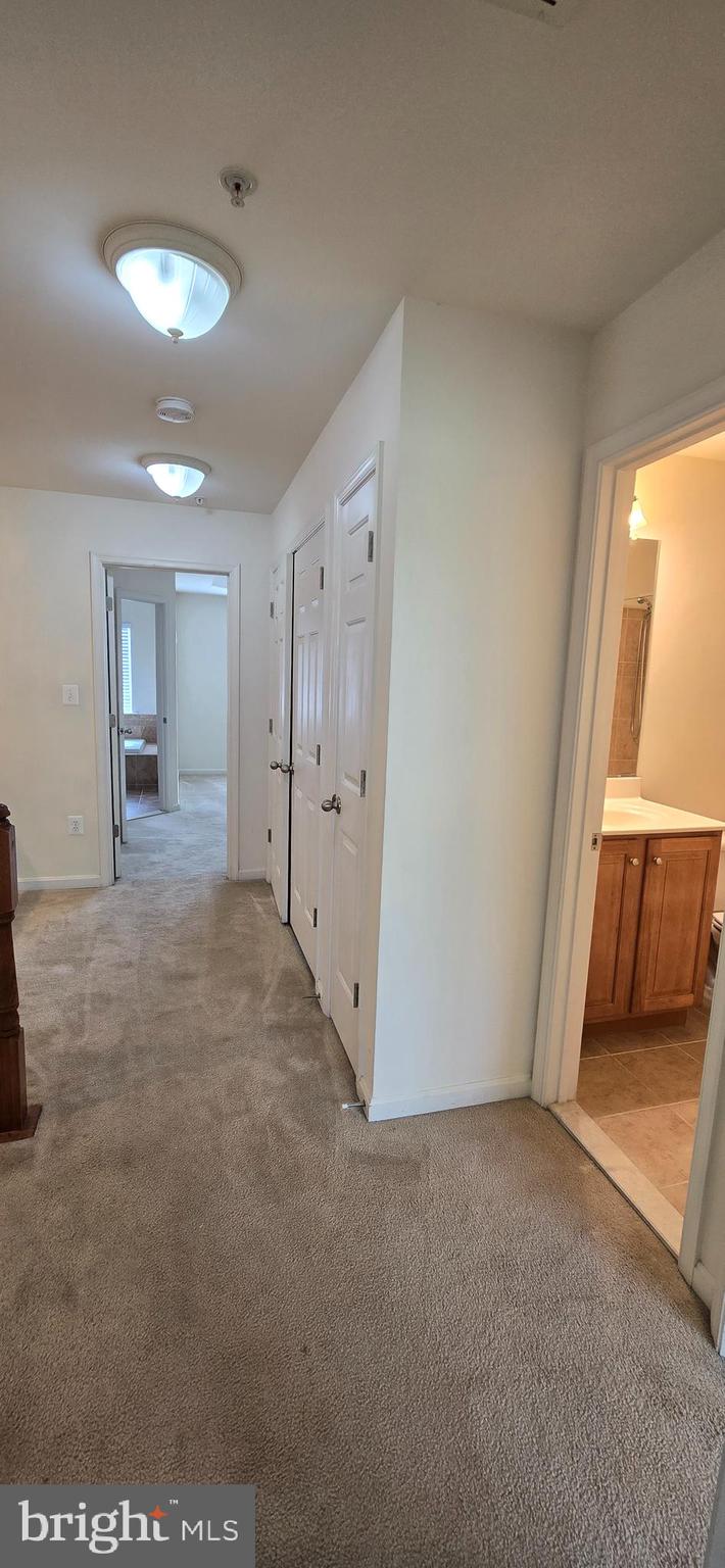 GREENWAY VILLAGE - Residential Lease