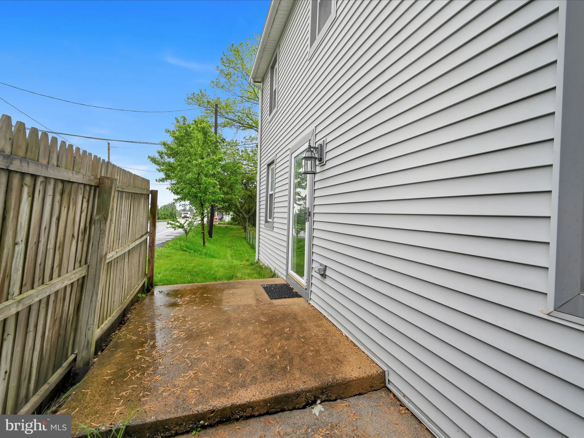 Columbia, Pennsylvania 17512, United States, 3 Bedrooms Bedrooms, ,1 BathroomBathrooms,Residential,Pending,131116