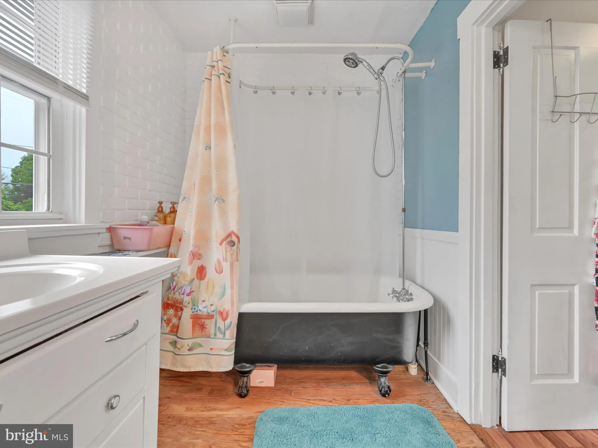 Columbia, Pennsylvania 17512, United States, 3 Bedrooms Bedrooms, ,1 BathroomBathrooms,Residential,Pending,131116