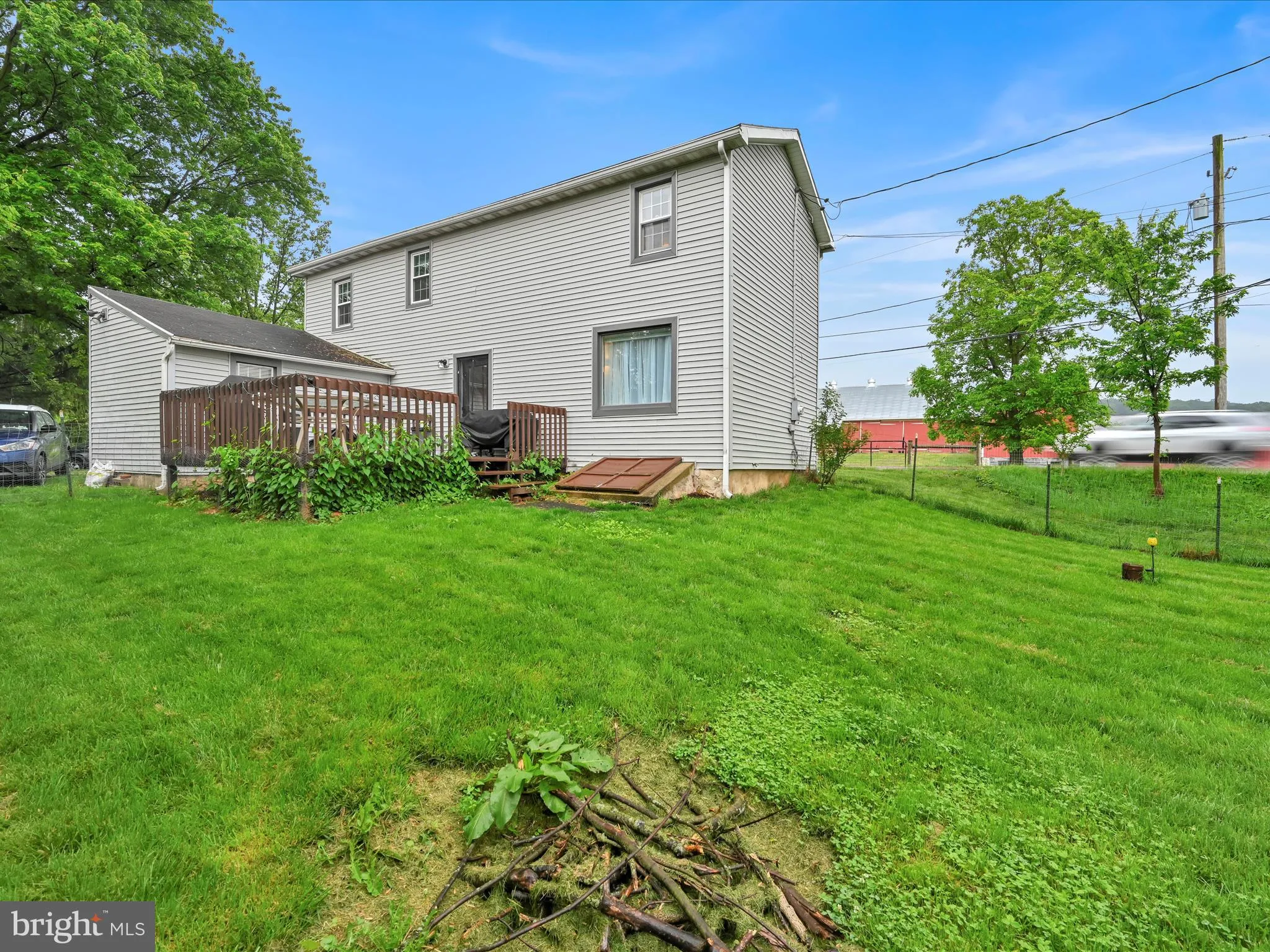 Columbia, Pennsylvania 17512, United States, 3 Bedrooms Bedrooms, ,1 BathroomBathrooms,Residential,Pending,131116