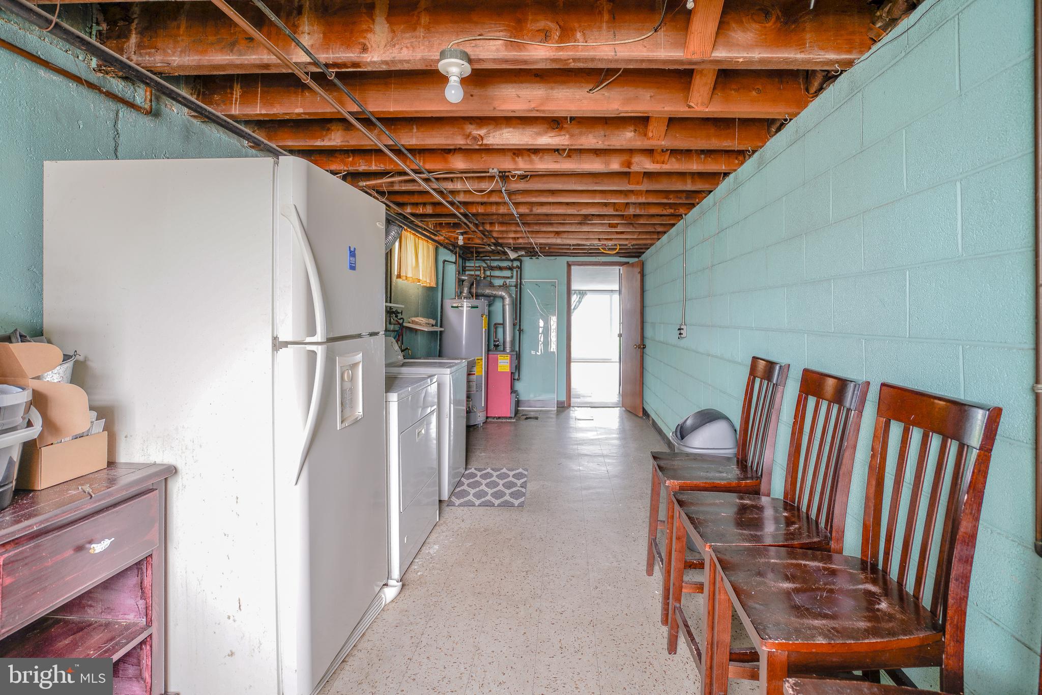 FOX CHASE - Residential