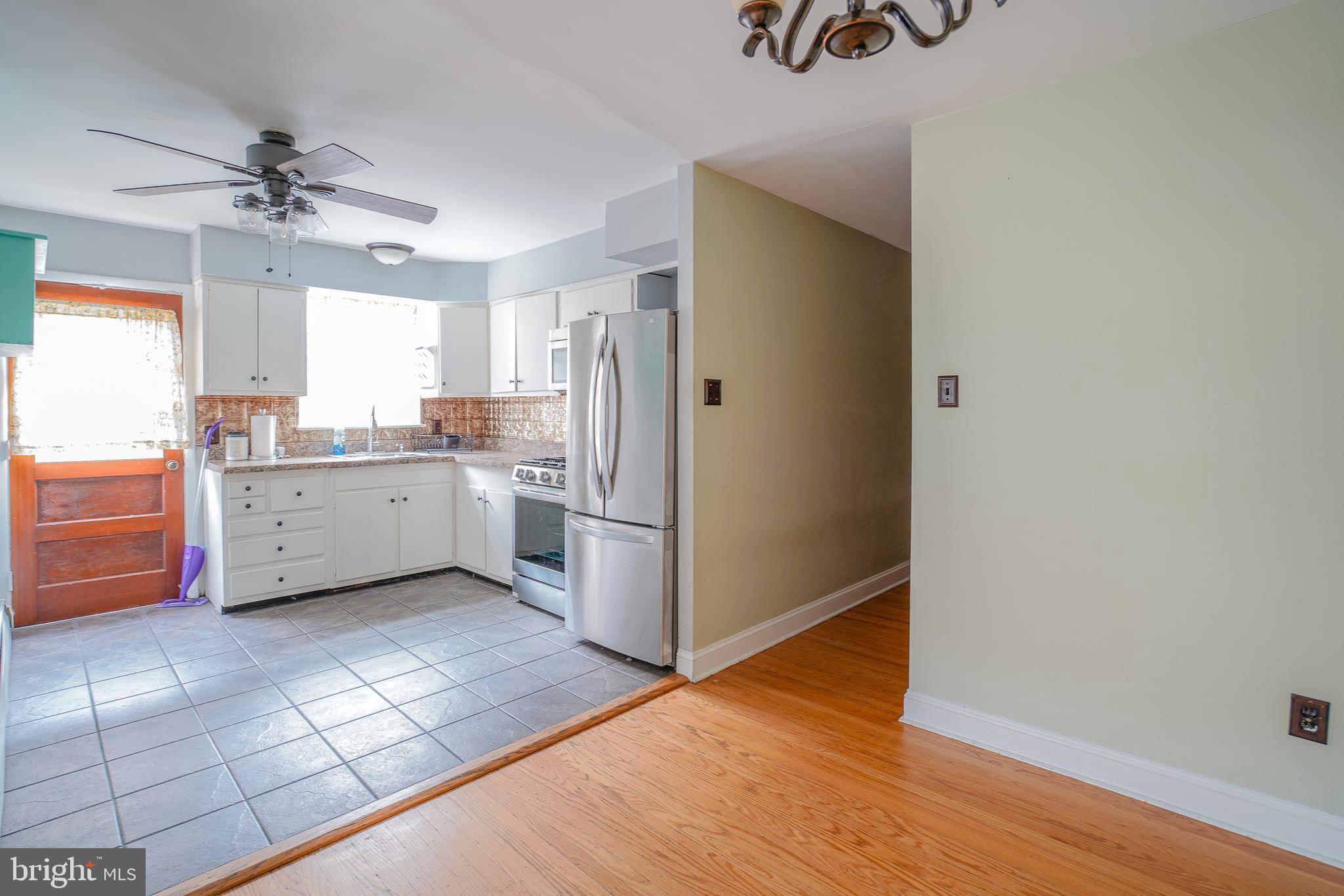 FOX CHASE - Residential