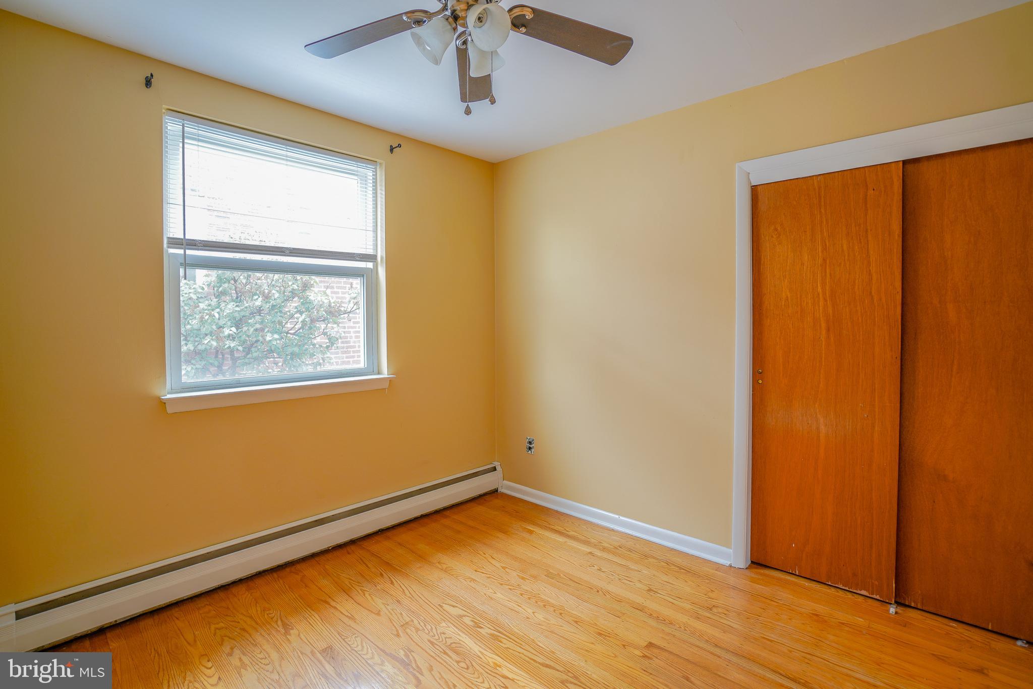 FOX CHASE - Residential