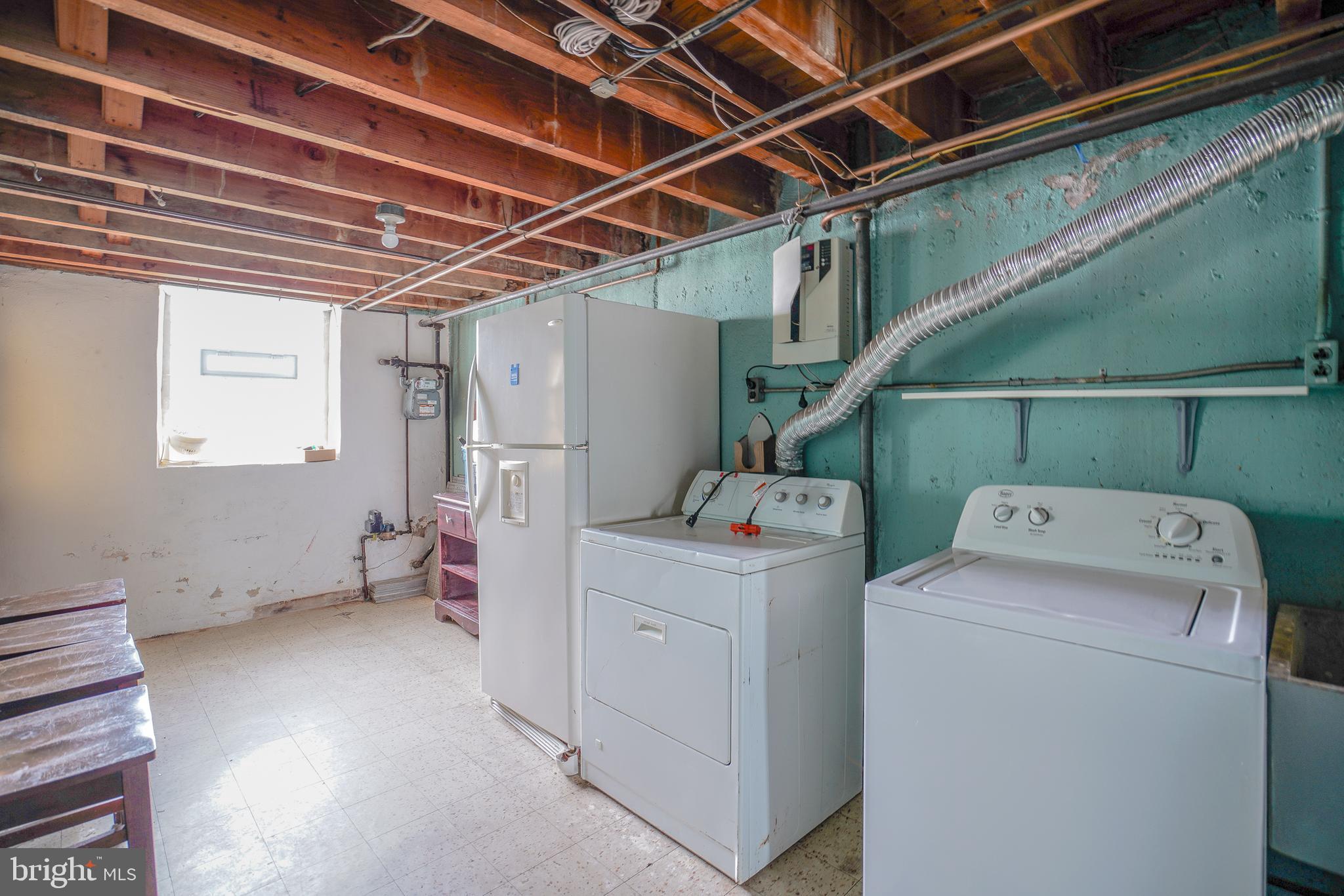 FOX CHASE - Residential