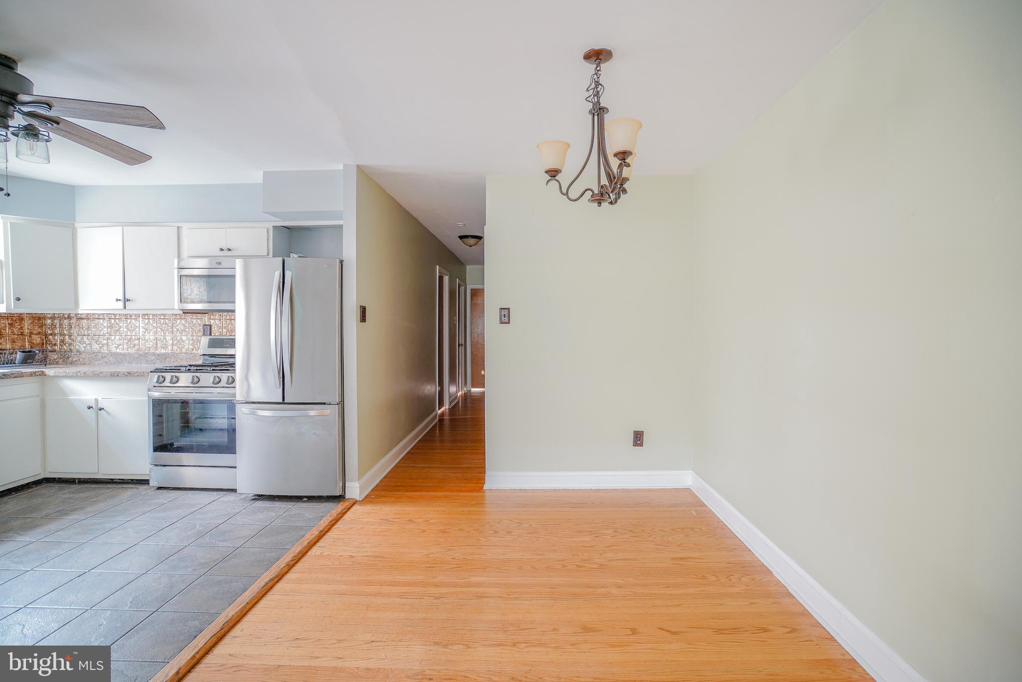 FOX CHASE - Residential