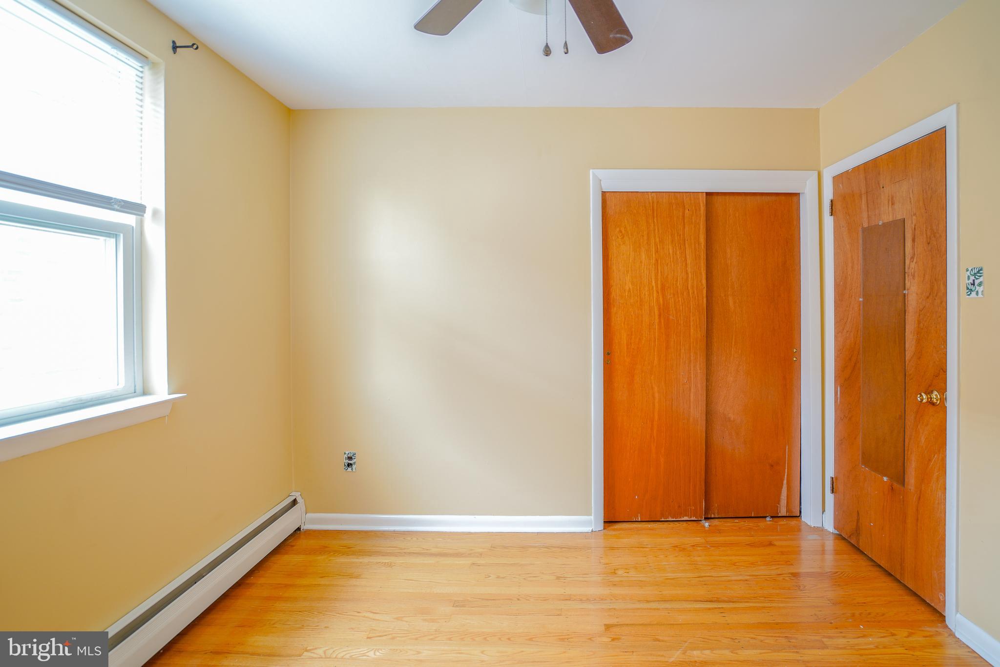 FOX CHASE - Residential