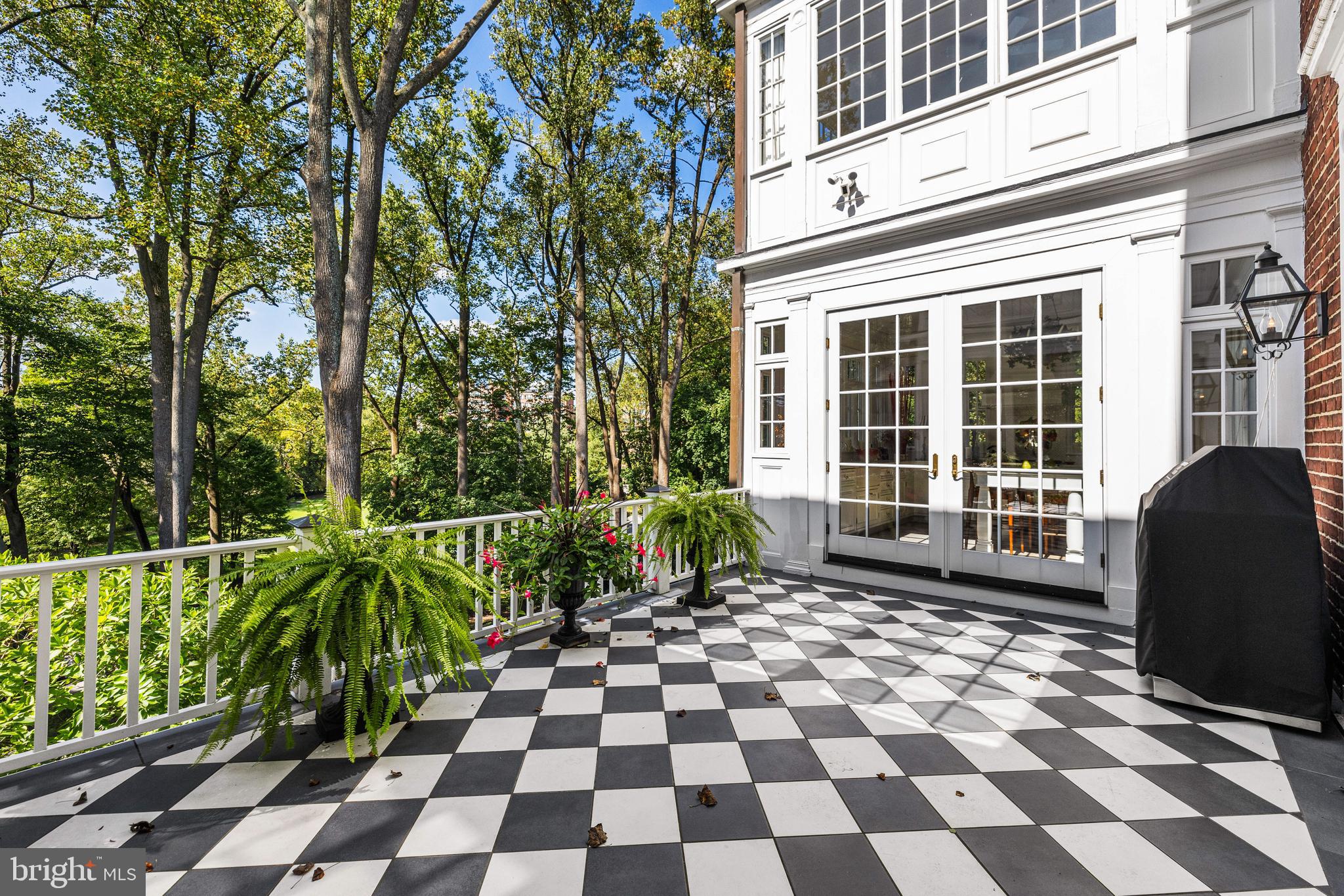 GUILFORD - Residential