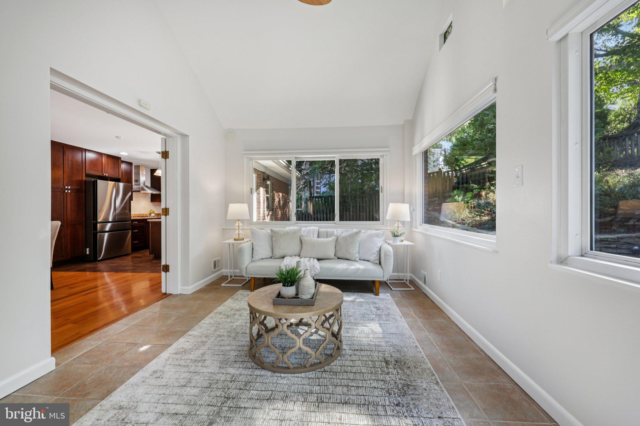 DUNLOP HILLS - Residential